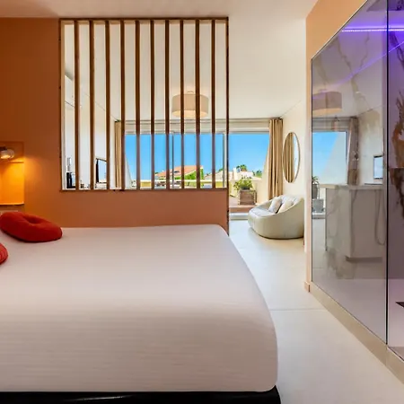 Nest Luxe - Terrasse - Design - A Pied - Parking - Village Naturiste * Agde